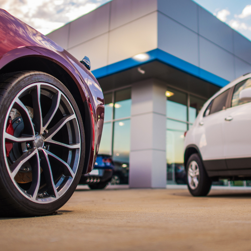 Exploring the Pros and Cons of Purchasing a Vehicle at a Dealership: Making an Informed Decision